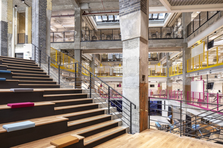 公司楼梯装修设计